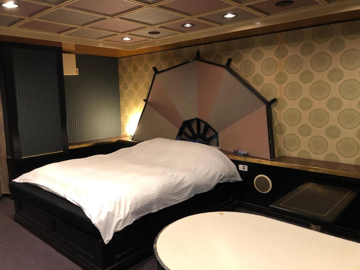 Hotel Chapel Story Sakaihigashi (Adults Only) Sakai  Extérieur photo