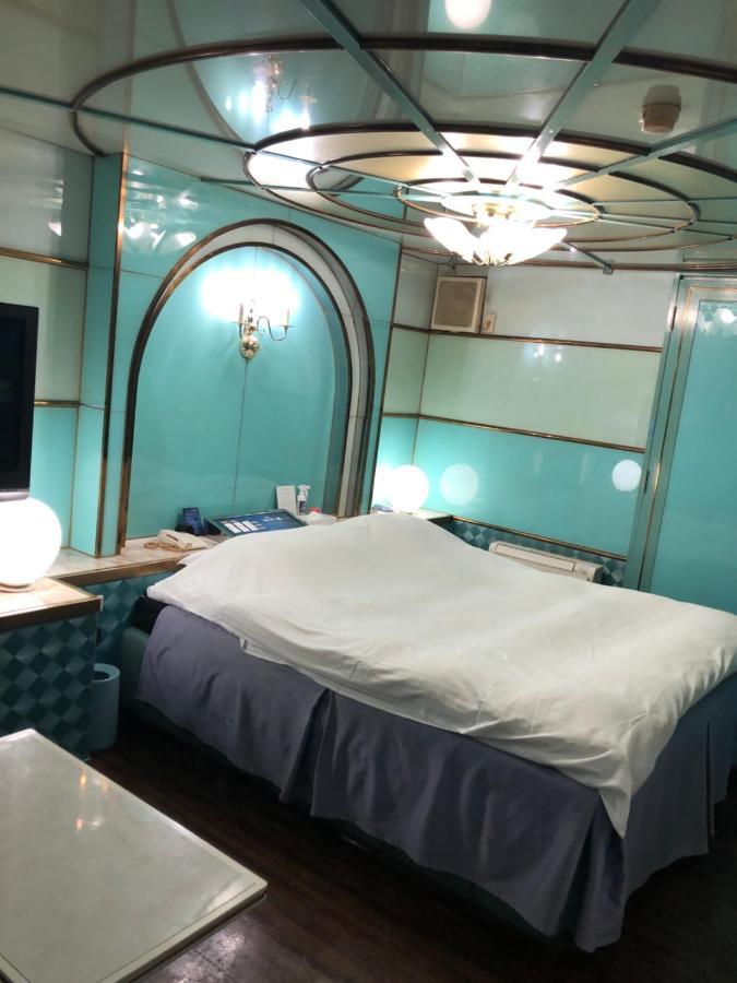 Hotel Chapel Story Sakaihigashi (Adults Only) Sakai  Extérieur photo