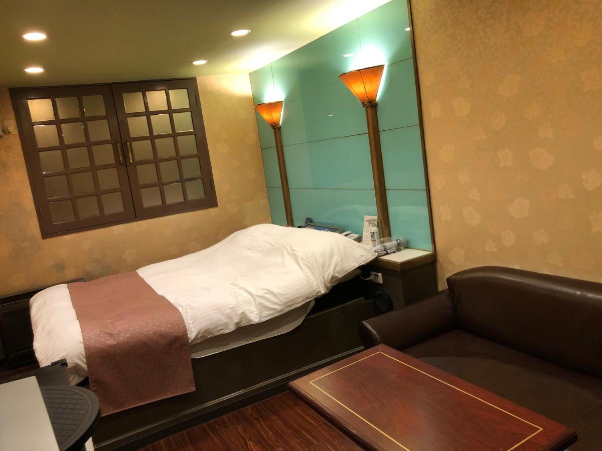 Hotel Chapel Story Sakaihigashi (Adults Only) Sakai  Extérieur photo